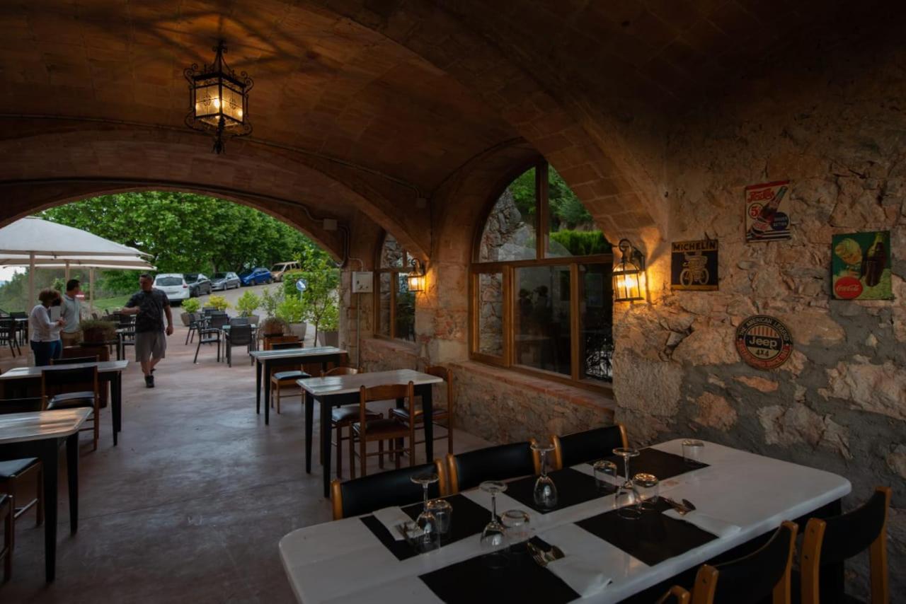 Hostal La Salut De Terrades Exterior foto